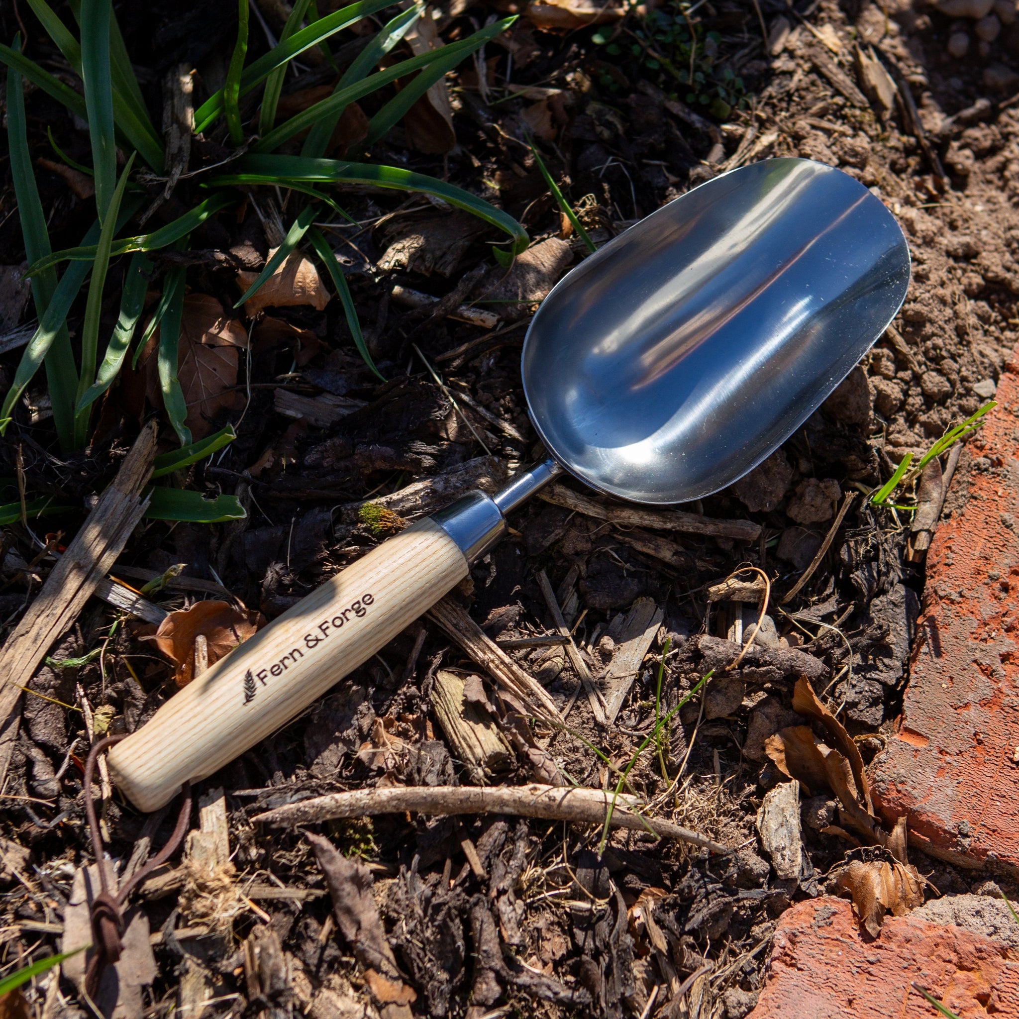 Fern & Forge Hand Potting Scoop
