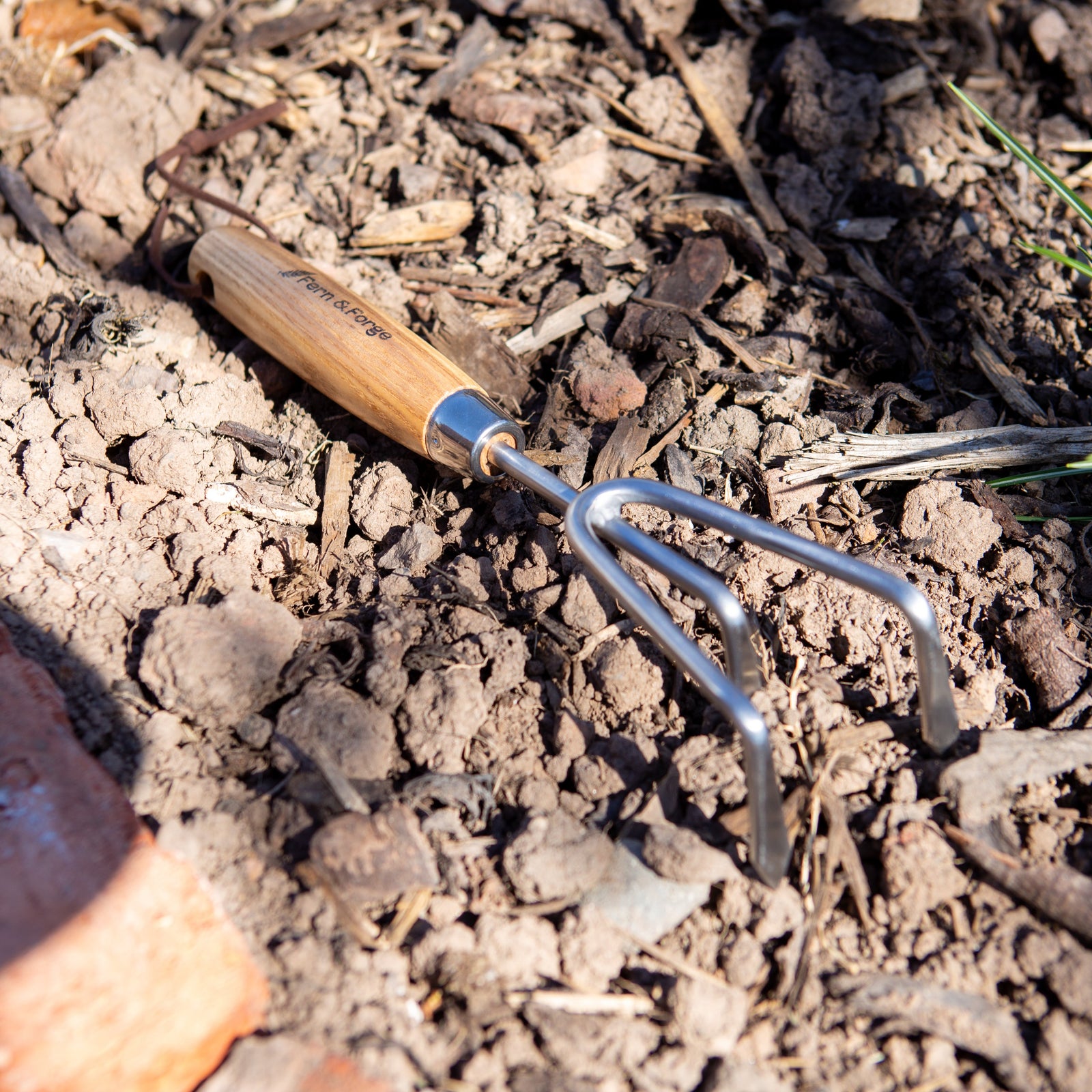 Fern & Forge Hand Cultivator