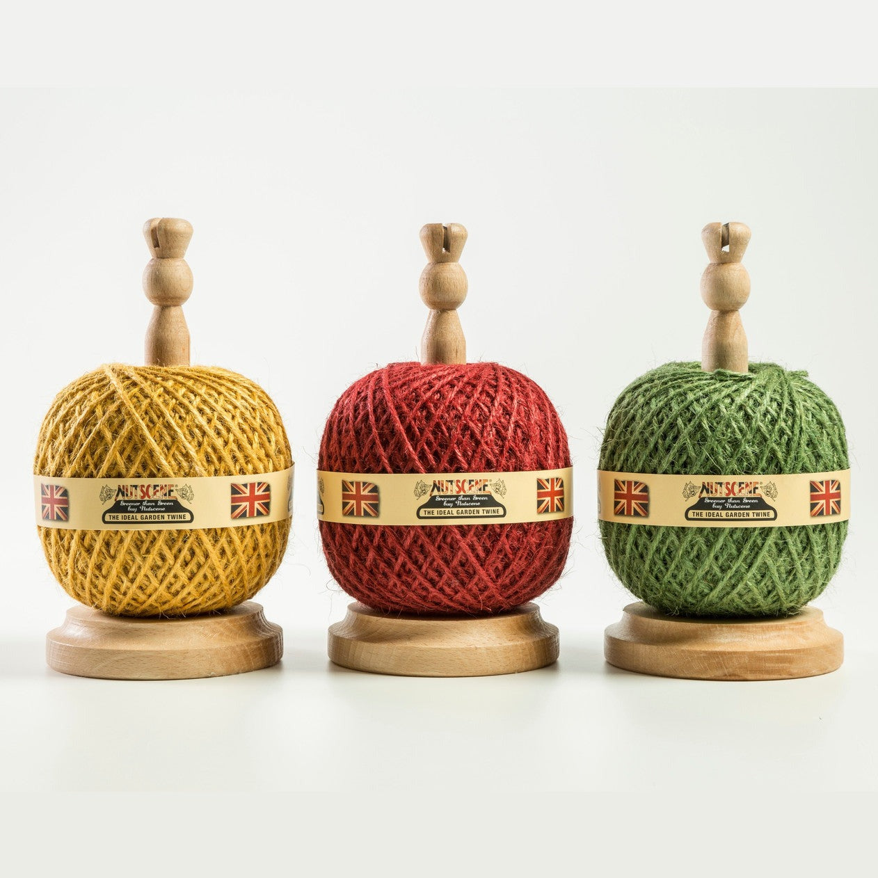 Wooden twine dispenser with Nutscene twine