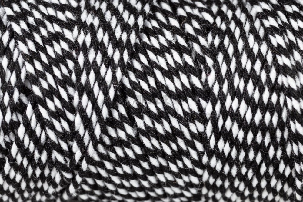 Candytwist® Twines 50M Black & White