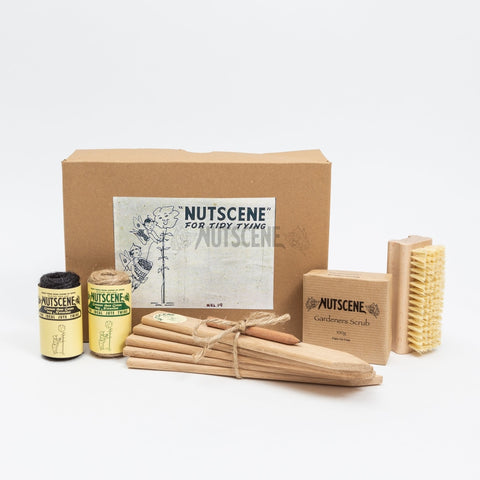 Hands-On Gift Set For Gardeners- In Vintage Style Packaging.