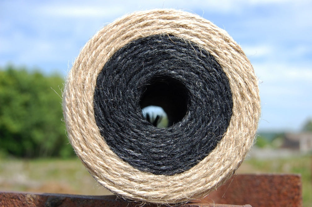 Nutscene® Dual Jute Twine Spools - A Unique Product Natural & Black