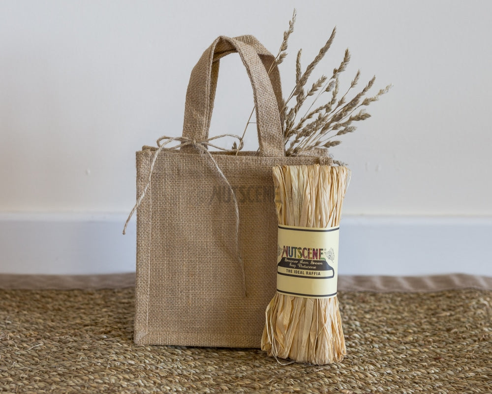 Nutscene® Jute Gift Bags 4 Pack - Ideal For Craft Or Gifts (Eco Friendly Re-Usable Bags) Natural